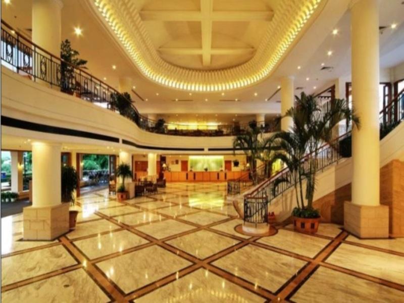Golden Palm Resort Sanya Extérieur photo